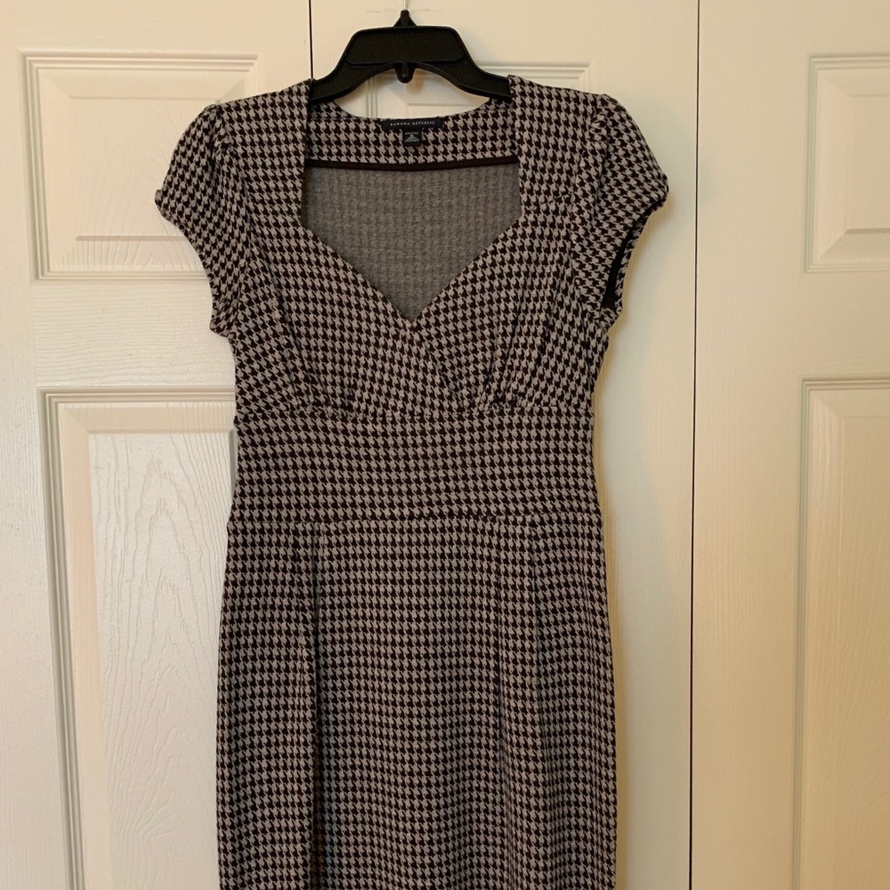 Banana Republic houndstooth dress.